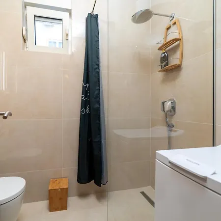 Ana's Mne Apartment Budva